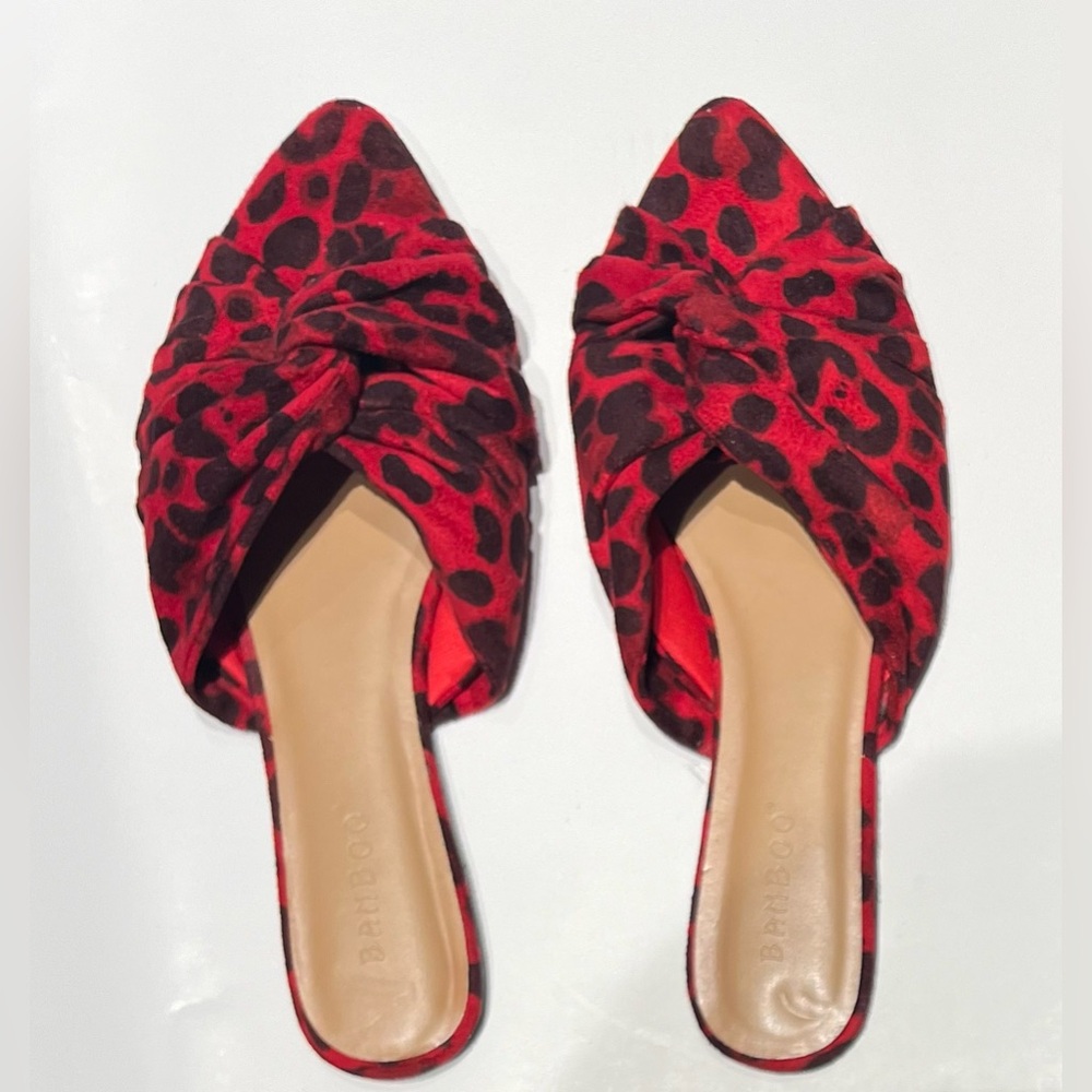 Bamboo Red and Black Knotted Red Leopard Print Mules - Picture 3 of 7